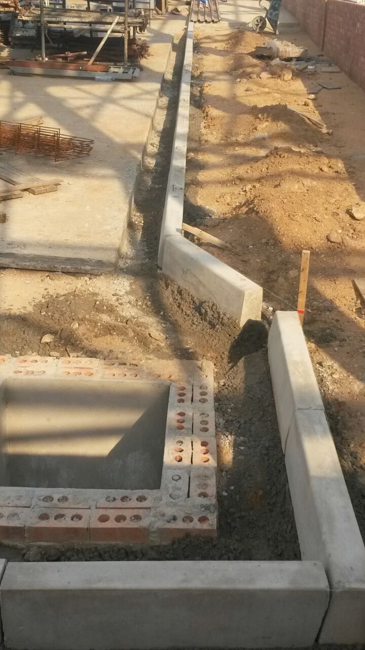 1707911001 25833
